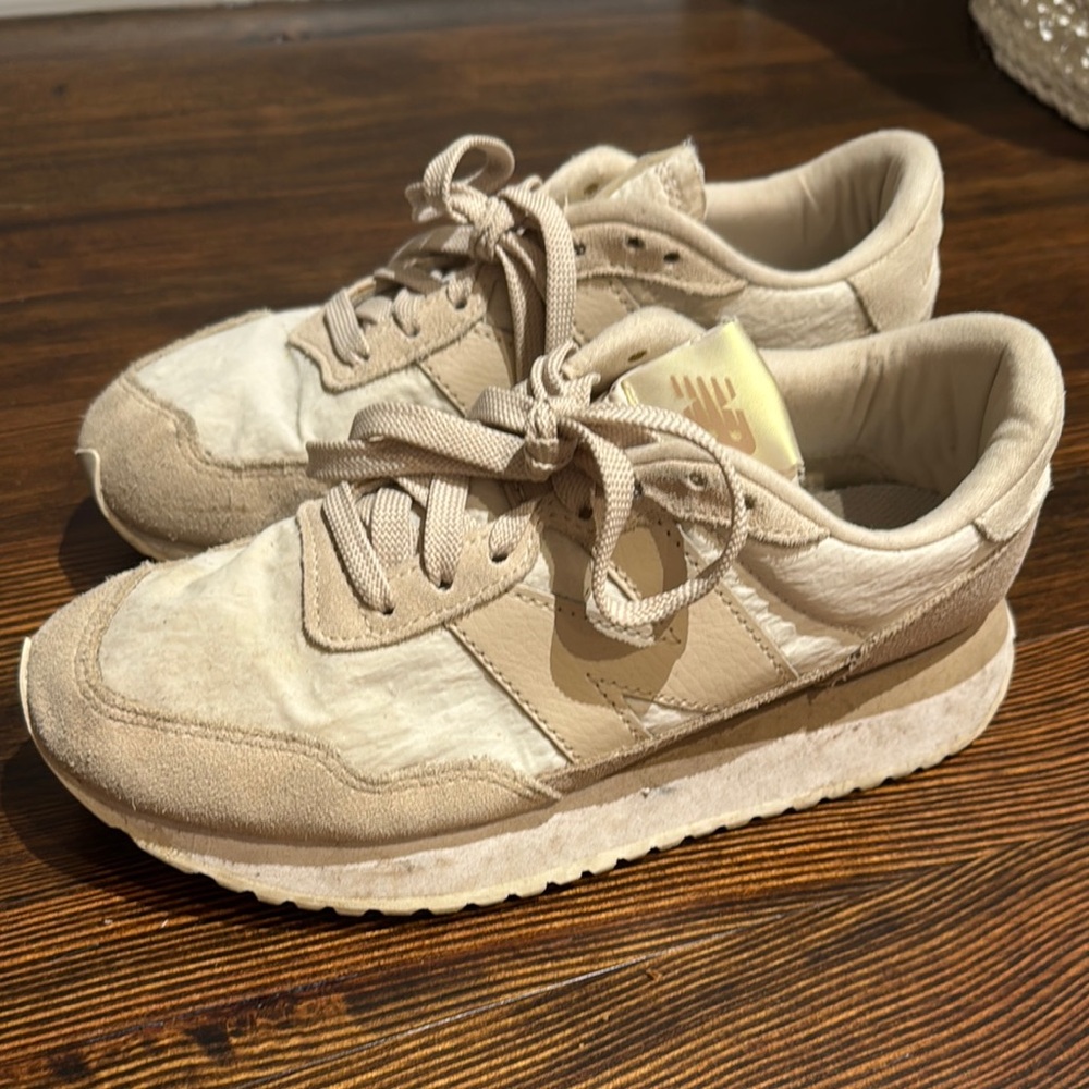 New Balance Cream and Tan Sneakers